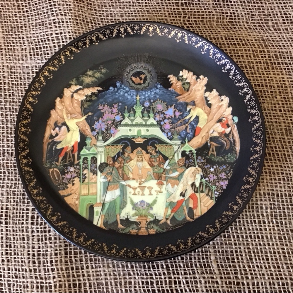 Vintage 1989 Russian Legends Fairy Tale porcelain plate. Plate #5 in the…